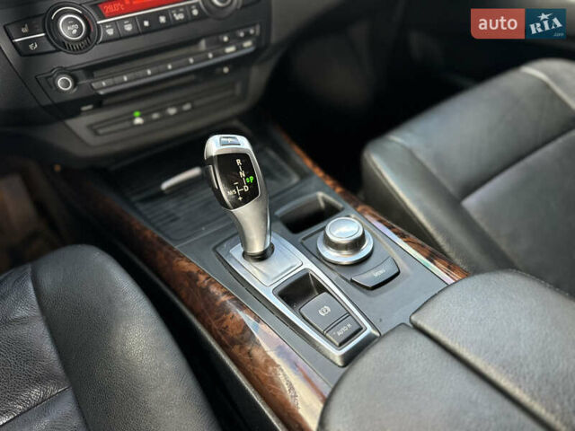 БМВ Х5 2009 в Летичеве на Automoto.ua Серый БМВ Х5, объемом двигателя 3 л и пробегом 223 тыс. км за 12299 $, фото 24 на Automoto.ua