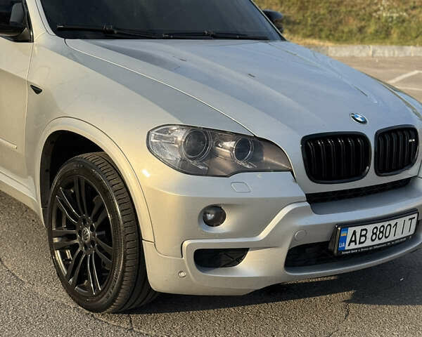 Серый БМВ Х5, объемом двигателя 3 л и пробегом 348 тыс. км за 17900 $, фото 5 на Automoto.ua