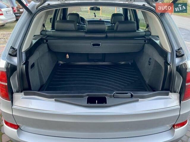 Серый БМВ Х5, объемом двигателя 2.98 л и пробегом 255 тыс. км за 15000 $, фото 2 на Automoto.ua