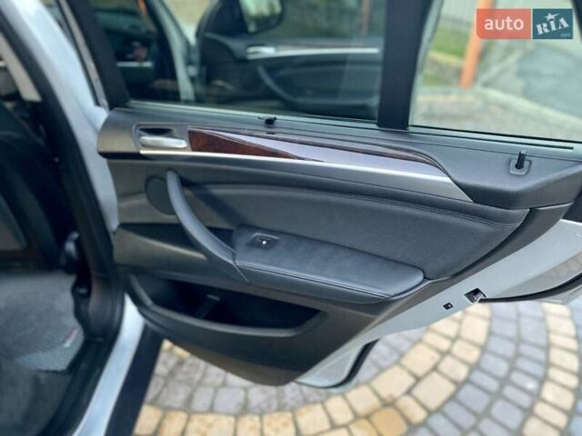 Серый БМВ Х5, объемом двигателя 2.98 л и пробегом 255 тыс. км за 15000 $, фото 42 на Automoto.ua