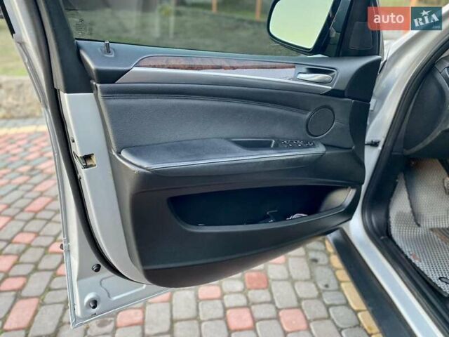 Серый БМВ Х5, объемом двигателя 2.98 л и пробегом 255 тыс. км за 15000 $, фото 40 на Automoto.ua