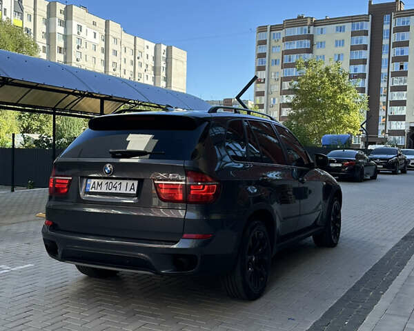 Сірий БМВ Х5, об'ємом двигуна 2.98 л та пробігом 290 тис. км за 11900 $, фото 3 на Automoto.ua