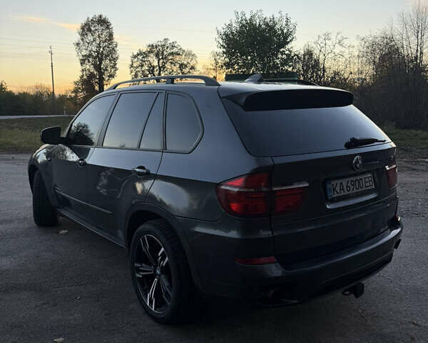 Сірий БМВ Х5, об'ємом двигуна 3 л та пробігом 166 тис. км за 15300 $, фото 3 на Automoto.ua