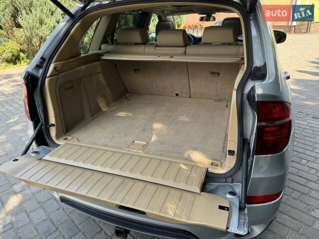 Сірий БМВ Х5, об'ємом двигуна 3 л та пробігом 281 тис. км за 14499 $, фото 73 на Automoto.ua