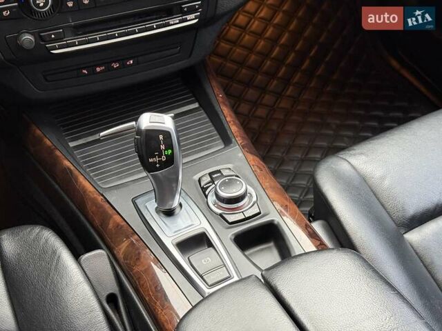 Сірий БМВ Х5, об'ємом двигуна 3 л та пробігом 303 тис. км за 16800 $, фото 21 на Automoto.ua