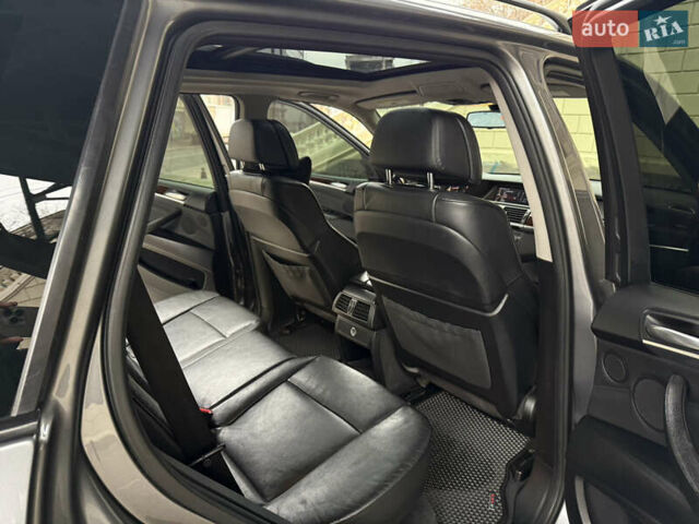 Сірий БМВ Х5, об'ємом двигуна 3 л та пробігом 297 тис. км за 14900 $, фото 27 на Automoto.ua