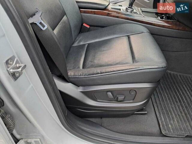 Серый БМВ Х5, объемом двигателя 2.98 л и пробегом 189 тыс. км за 15999 $, фото 24 на Automoto.ua