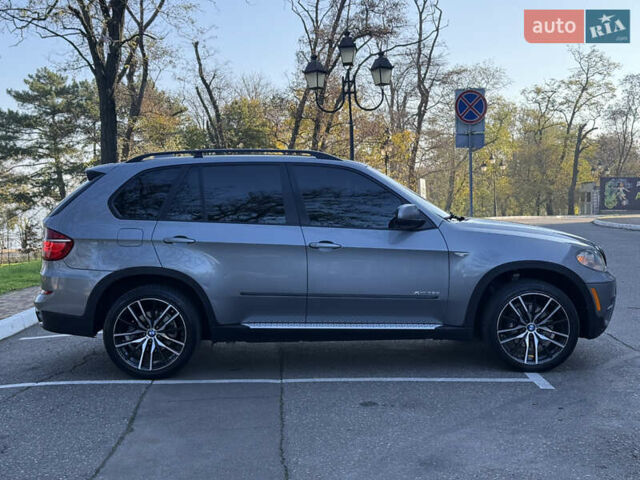 Серый БМВ Х5, объемом двигателя 3 л и пробегом 297 тыс. км за 15700 $, фото 10 на Automoto.ua