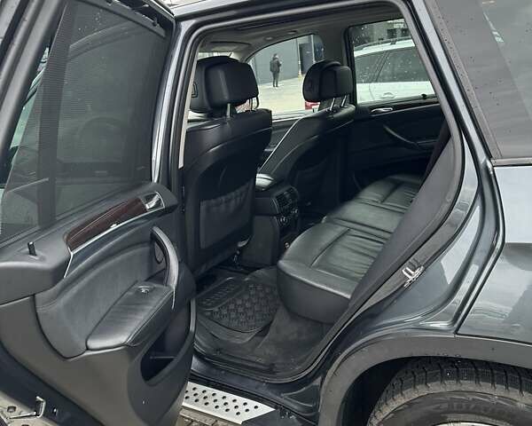 Серый БМВ Х5, объемом двигателя 2.98 л и пробегом 210 тыс. км за 12500 $, фото 23 на Automoto.ua