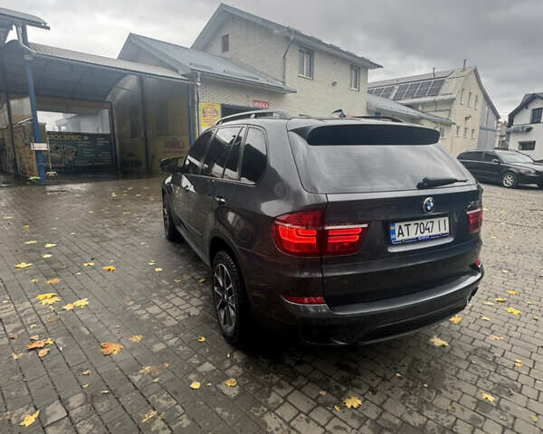 Серый БМВ Х5, объемом двигателя 2.99 л и пробегом 280 тыс. км за 14999 $, фото 4 на Automoto.ua