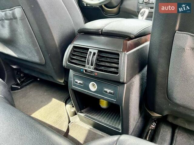 Серый БМВ Х5, объемом двигателя 3 л и пробегом 317 тыс. км за 13700 $, фото 10 на Automoto.ua