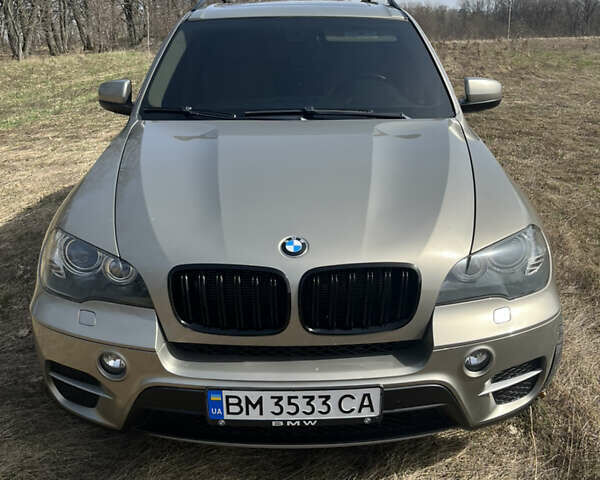 Серый БМВ Х5, объемом двигателя 2.98 л и пробегом 194 тыс. км за 15000 $, фото 1 на Automoto.ua