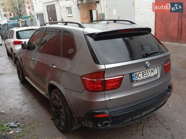 Серый БМВ Х5, объемом двигателя 3 л и пробегом 330 тыс. км за 15000 $, фото 3 на Automoto.ua