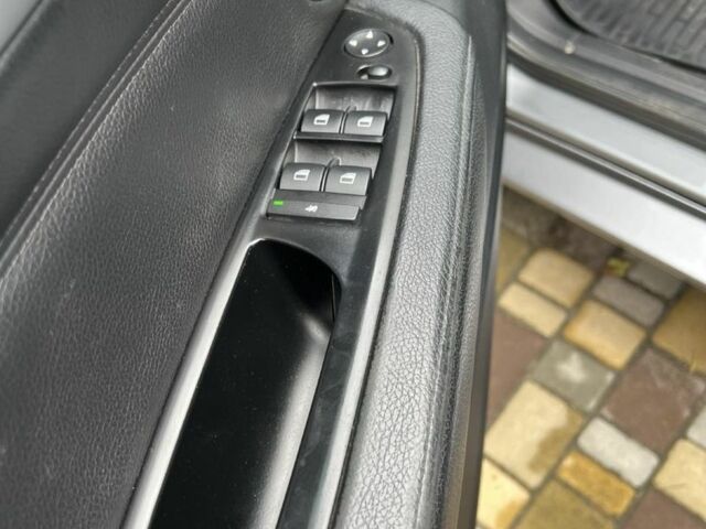 Серый БМВ Х5, объемом двигателя 3 л и пробегом 355 тыс. км за 15500 $, фото 5 на Automoto.ua