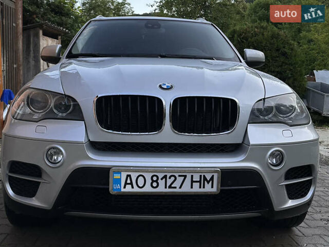Серый БМВ Х5, объемом двигателя 3 л и пробегом 280 тыс. км за 19000 $, фото 7 на Automoto.ua
