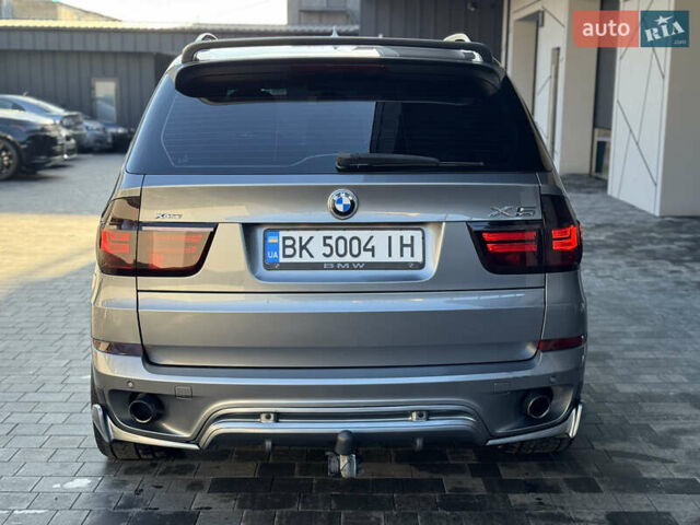Сірий БМВ Х5, об'ємом двигуна 2.99 л та пробігом 242 тис. км за 18399 $, фото 9 на Automoto.ua