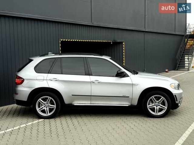 Сірий БМВ Х5, об'ємом двигуна 3 л та пробігом 303 тис. км за 16800 $, фото 11 на Automoto.ua