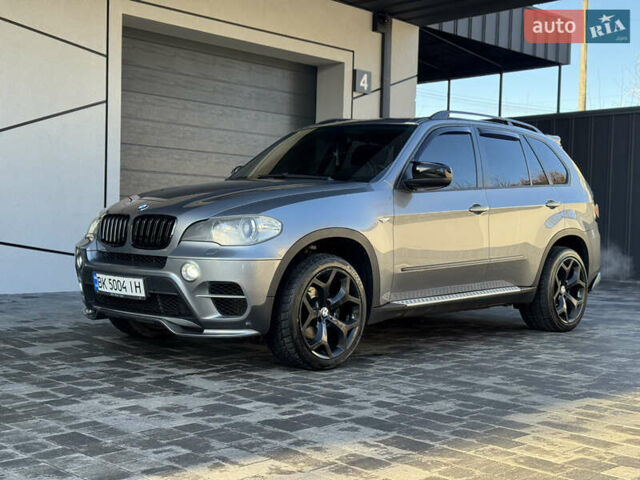 Сірий БМВ Х5, об'ємом двигуна 2.99 л та пробігом 242 тис. км за 18399 $, фото 7 на Automoto.ua