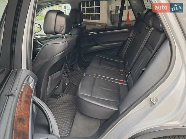 Серый БМВ Х5, объемом двигателя 2.98 л и пробегом 189 тыс. км за 15999 $, фото 28 на Automoto.ua