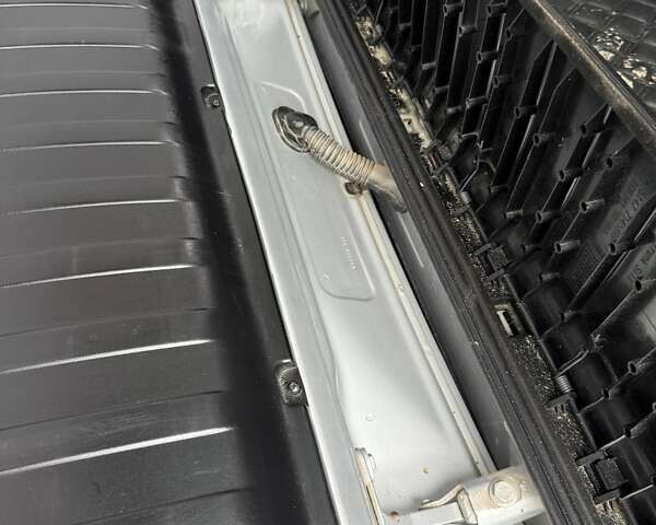 Сірий БМВ Х5, об'ємом двигуна 3 л та пробігом 303 тис. км за 16800 $, фото 20 на Automoto.ua