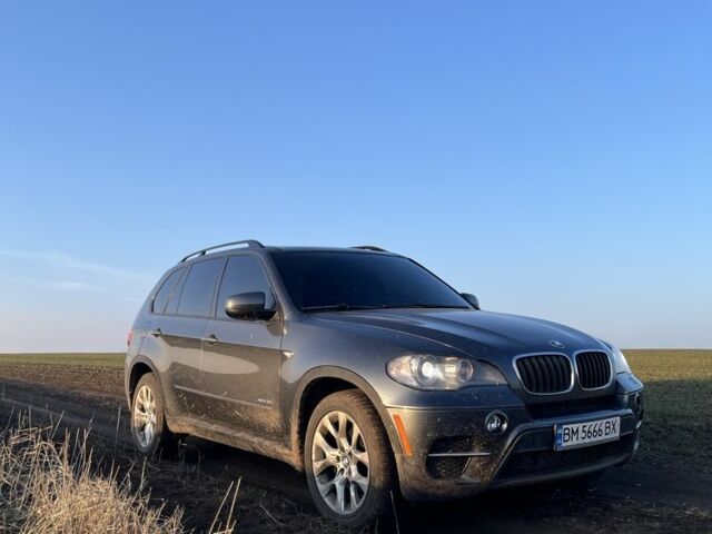 Серый БМВ Х5, объемом двигателя 3 л и пробегом 415 тыс. км за 14000 $, фото 12 на Automoto.ua