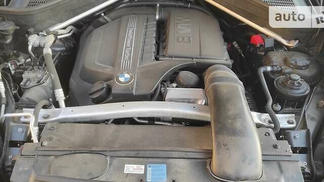 Сірий БМВ Х5, об'ємом двигуна 3 л та пробігом 273 тис. км за 15300 $, фото 37 на Automoto.ua