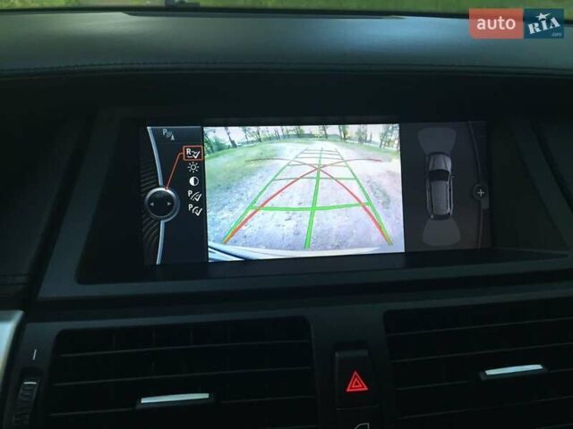 Сірий БМВ Х5, об'ємом двигуна 4.4 л та пробігом 236 тис. км за 17000 $, фото 9 на Automoto.ua