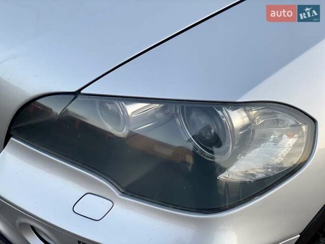 Серый БМВ Х5, объемом двигателя 2.98 л и пробегом 255 тыс. км за 15000 $, фото 61 на Automoto.ua