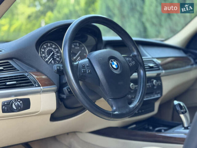 Сірий БМВ Х5, об'ємом двигуна 3 л та пробігом 281 тис. км за 14499 $, фото 45 на Automoto.ua