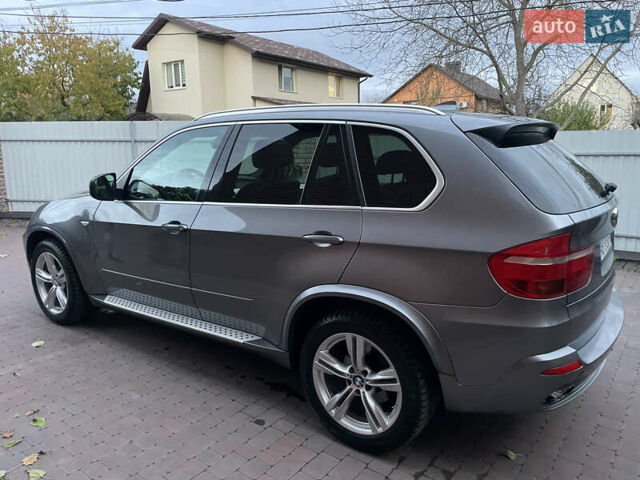 Серый БМВ Х5, объемом двигателя 3 л и пробегом 286 тыс. км за 16900 $, фото 7 на Automoto.ua