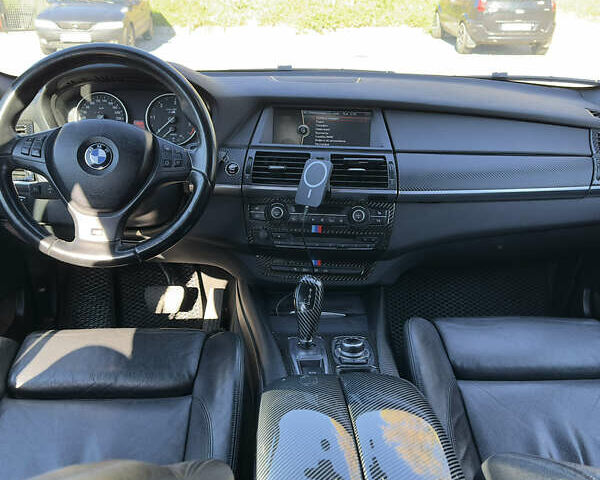 Серый БМВ Х5, объемом двигателя 3 л и пробегом 190 тыс. км за 18900 $, фото 12 на Automoto.ua