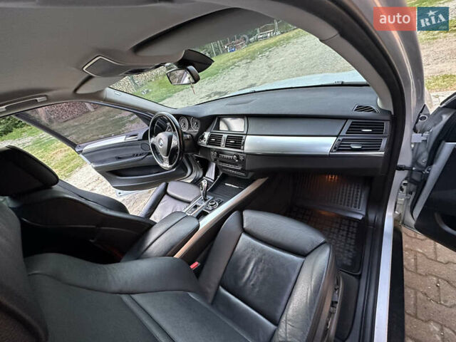 Серый БМВ Х5, объемом двигателя 3 л и пробегом 280 тыс. км за 19000 $, фото 18 на Automoto.ua