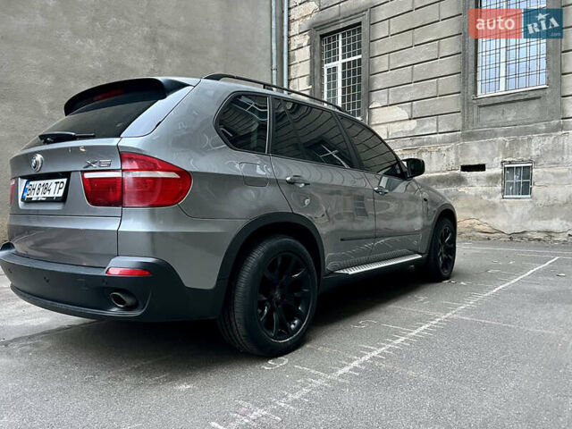 Сірий БМВ Х5, об'ємом двигуна 3 л та пробігом 295 тис. км за 11500 $, фото 5 на Automoto.ua
