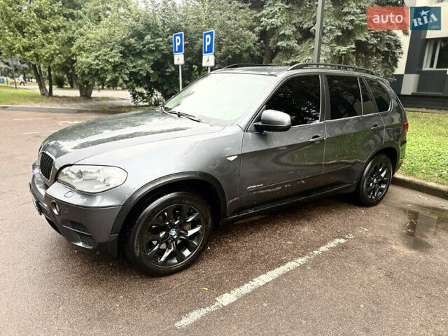 Сірий БМВ Х5, об'ємом двигуна 3 л та пробігом 290 тис. км за 11950 $, фото 3 на Automoto.ua