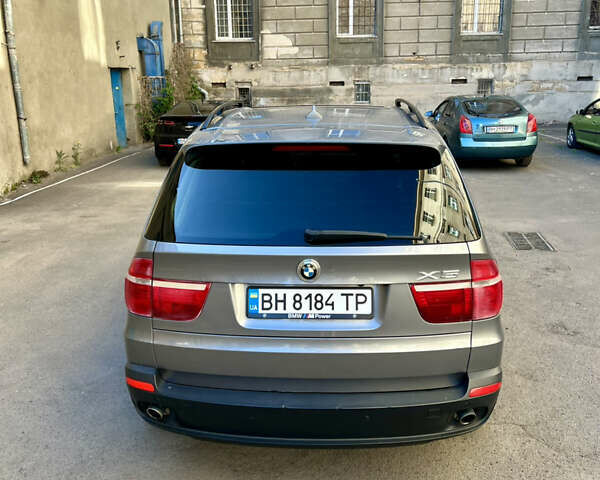 Сірий БМВ Х5, об'ємом двигуна 3 л та пробігом 295 тис. км за 11500 $, фото 3 на Automoto.ua