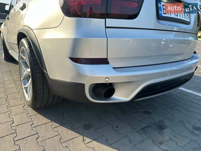 Серый БМВ Х5, объемом двигателя 2.98 л и пробегом 277 тыс. км за 17500 $, фото 5 на Automoto.ua