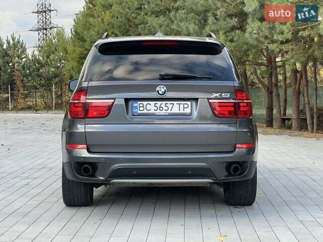 Серый БМВ Х5, объемом двигателя 2.98 л и пробегом 279 тыс. км за 10900 $, фото 9 на Automoto.ua