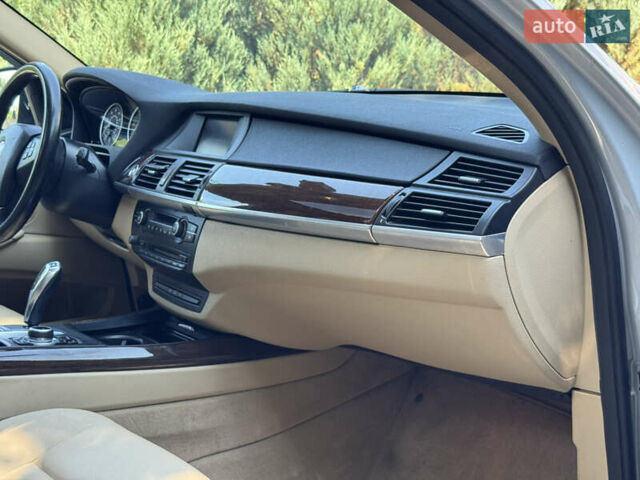 Сірий БМВ Х5, об'ємом двигуна 3 л та пробігом 281 тис. км за 14499 $, фото 58 на Automoto.ua