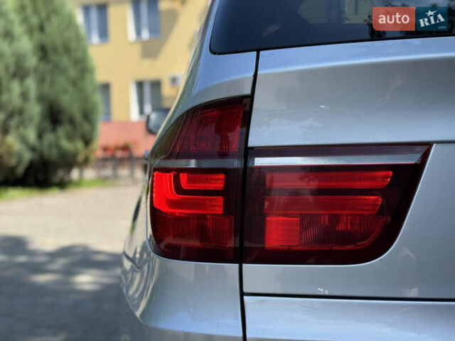 Сірий БМВ Х5, об'ємом двигуна 3 л та пробігом 281 тис. км за 14499 $, фото 40 на Automoto.ua