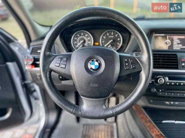 Серый БМВ Х5, объемом двигателя 2.98 л и пробегом 255 тыс. км за 15000 $, фото 43 на Automoto.ua