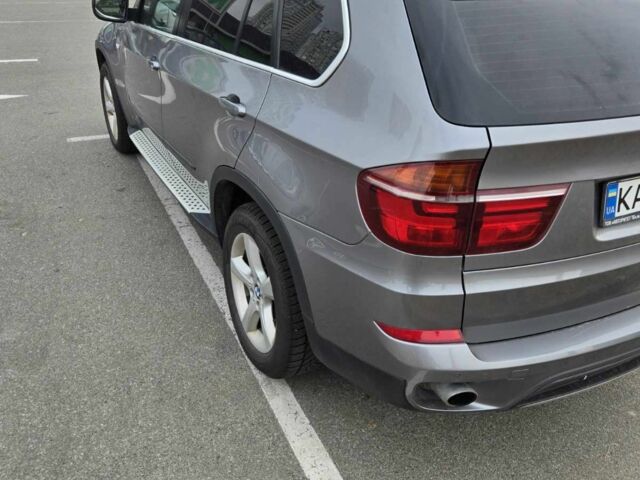 Сірий БМВ Х5, об'ємом двигуна 3 л та пробігом 280 тис. км за 14700 $, фото 1 на Automoto.ua