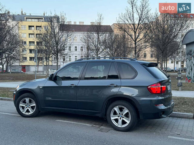 Серый БМВ Х5, объемом двигателя 3 л и пробегом 263 тыс. км за 17200 $, фото 3 на Automoto.ua