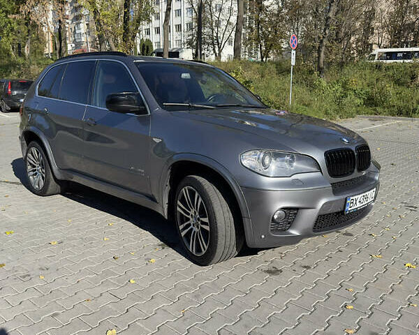 Серый БМВ Х5, объемом двигателя 3 л и пробегом 190 тыс. км за 18900 $, фото 2 на Automoto.ua