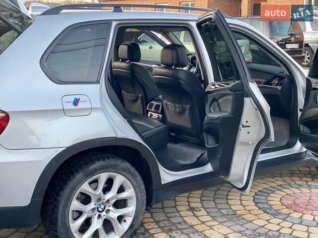 Серый БМВ Х5, объемом двигателя 2.98 л и пробегом 255 тыс. км за 15000 $, фото 8 на Automoto.ua