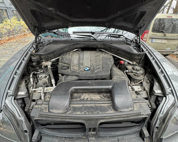 Серый БМВ Х5, объемом двигателя 2.99 л и пробегом 360 тыс. км за 17500 $, фото 17 на Automoto.ua