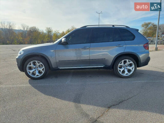 Серый БМВ Х5, объемом двигателя 2.99 л и пробегом 290 тыс. км за 18000 $, фото 17 на Automoto.ua