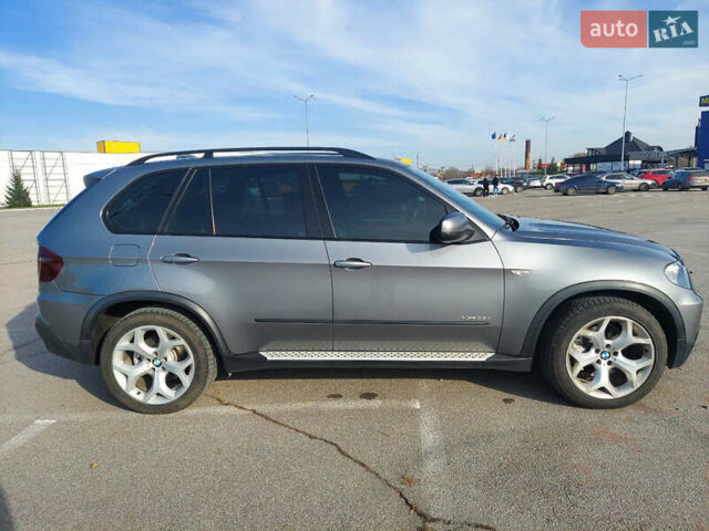 Серый БМВ Х5, объемом двигателя 2.99 л и пробегом 290 тыс. км за 18000 $, фото 16 на Automoto.ua