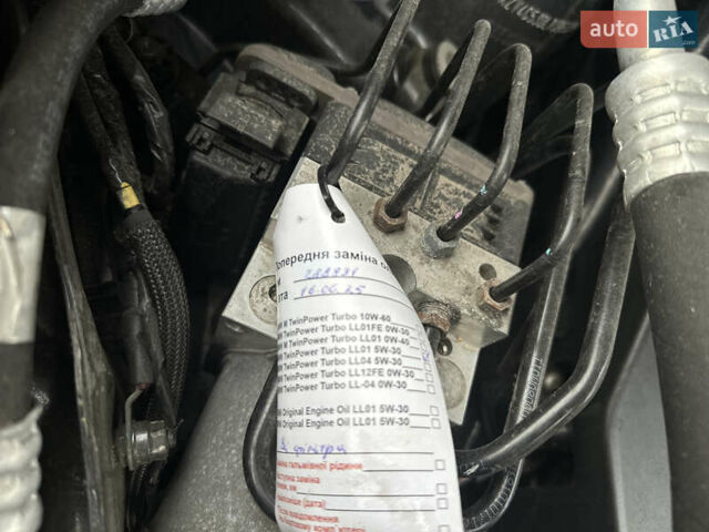 Сірий БМВ Х5, об'ємом двигуна 3 л та пробігом 292 тис. км за 11450 $, фото 24 на Automoto.ua