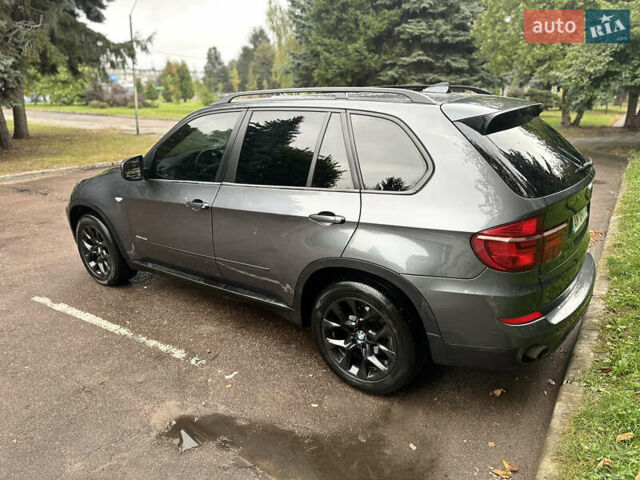 Сірий БМВ Х5, об'ємом двигуна 3 л та пробігом 290 тис. км за 11950 $, фото 4 на Automoto.ua