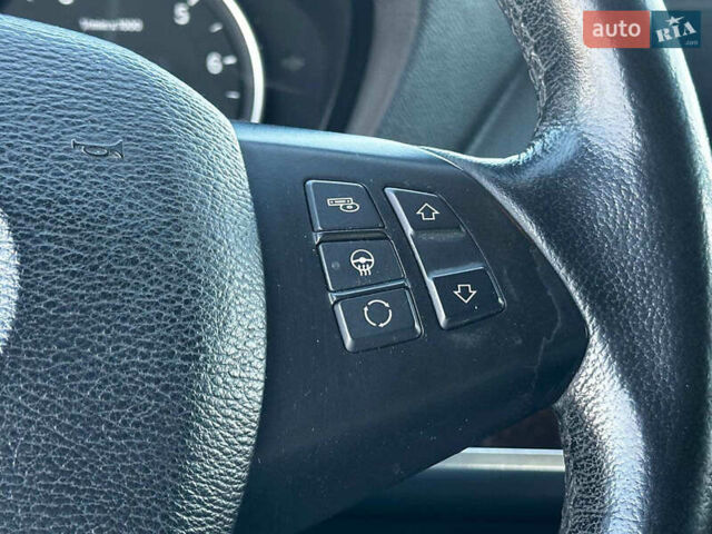 Серый БМВ Х5, объемом двигателя 3 л и пробегом 223 тыс. км за 12790 $, фото 21 на Automoto.ua